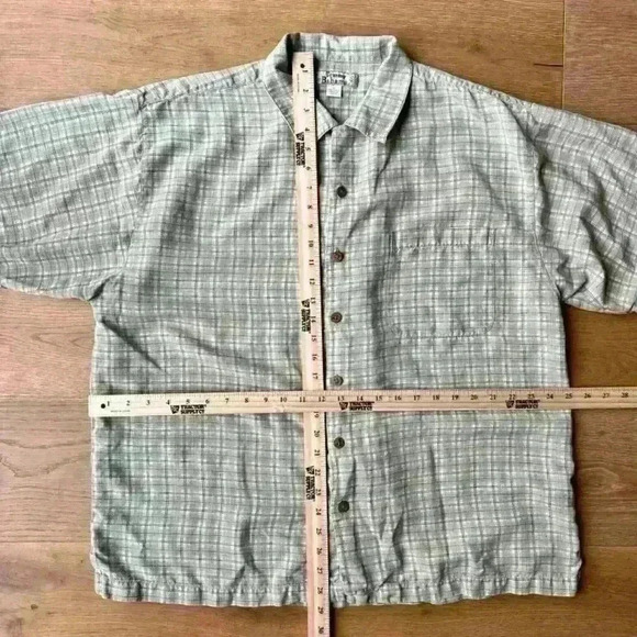 Tommy Bahama Silk Short-Sleeve Button-Down - Picture 7 of 8